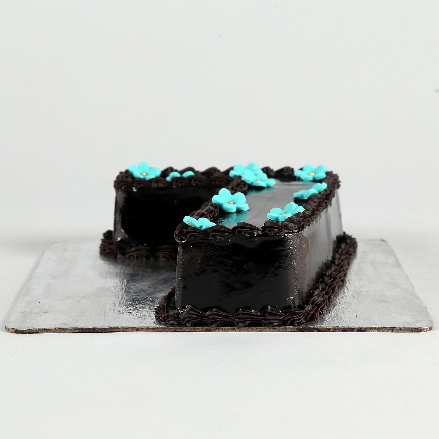 7 Number Truffle Cake