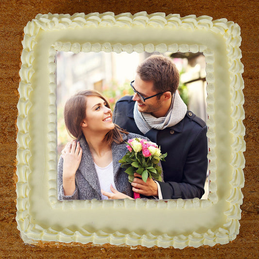 Crunchy Delight Butterscotch Photo Cake