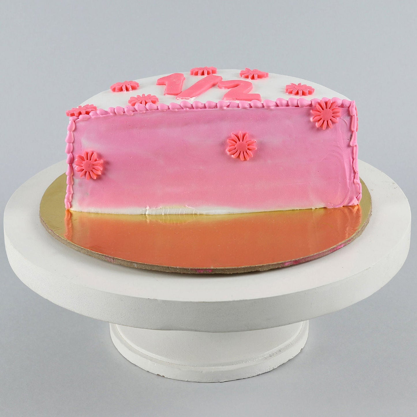 Cute Flowery Half Cake