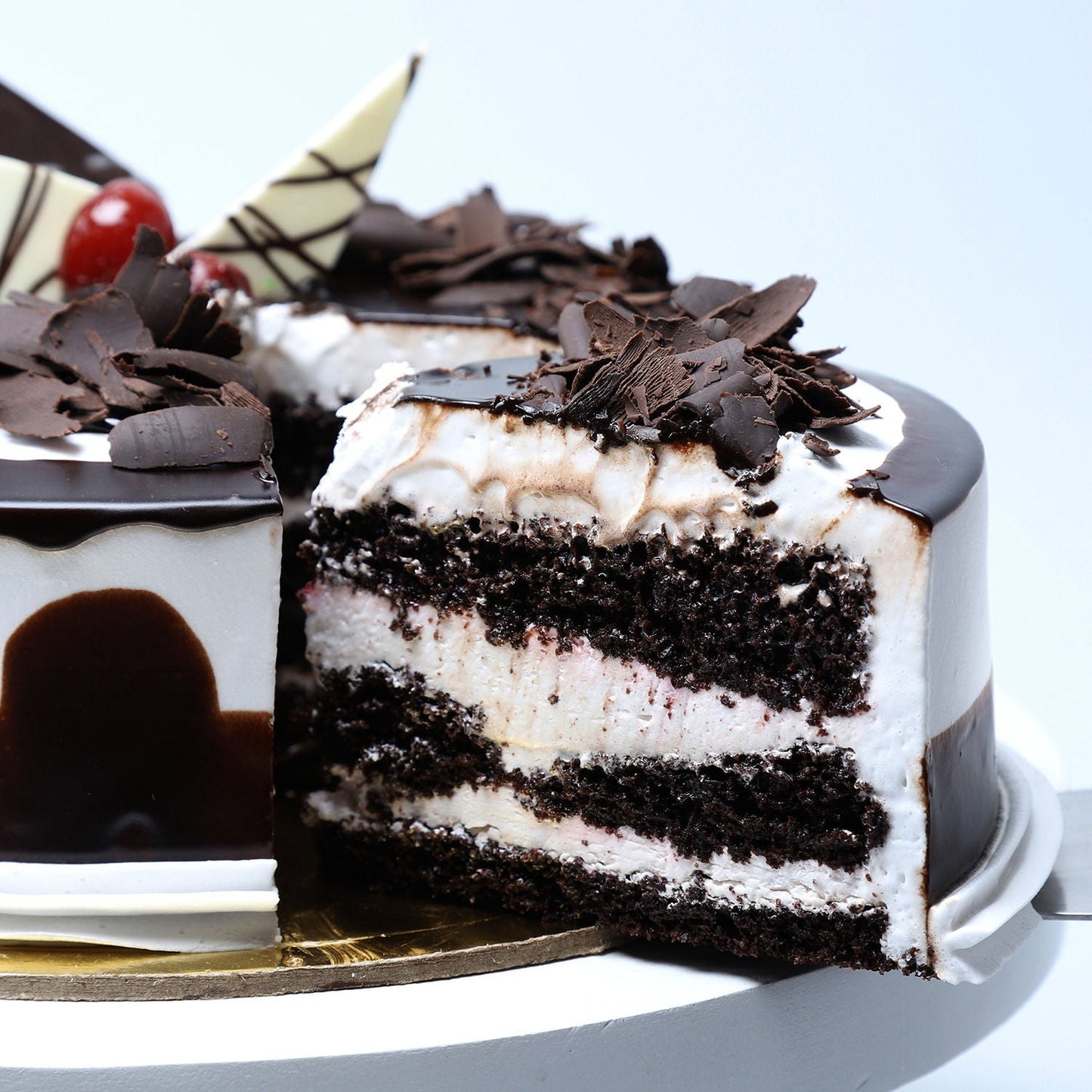 Delectable Black Forest Cream Cake