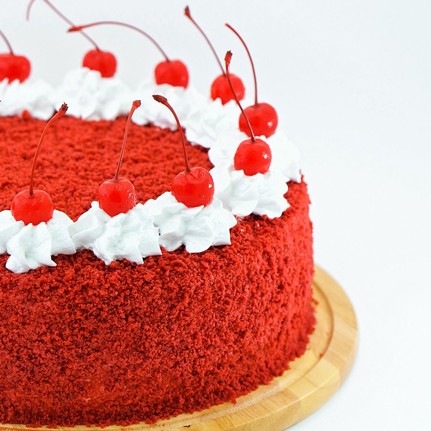 Fresh Red Velvet Cream Cake