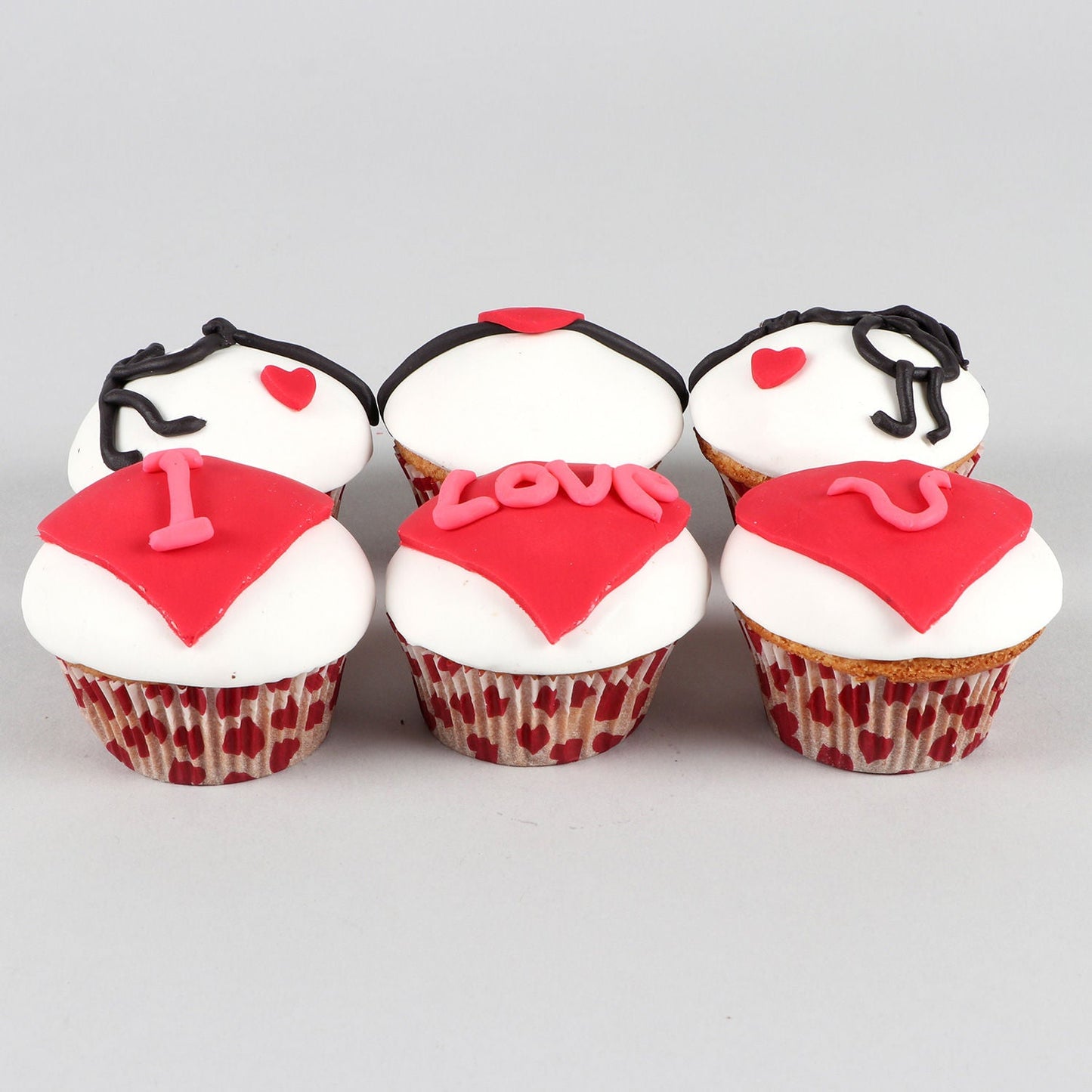 I Love You Fondant Chocolate Cup Cakes