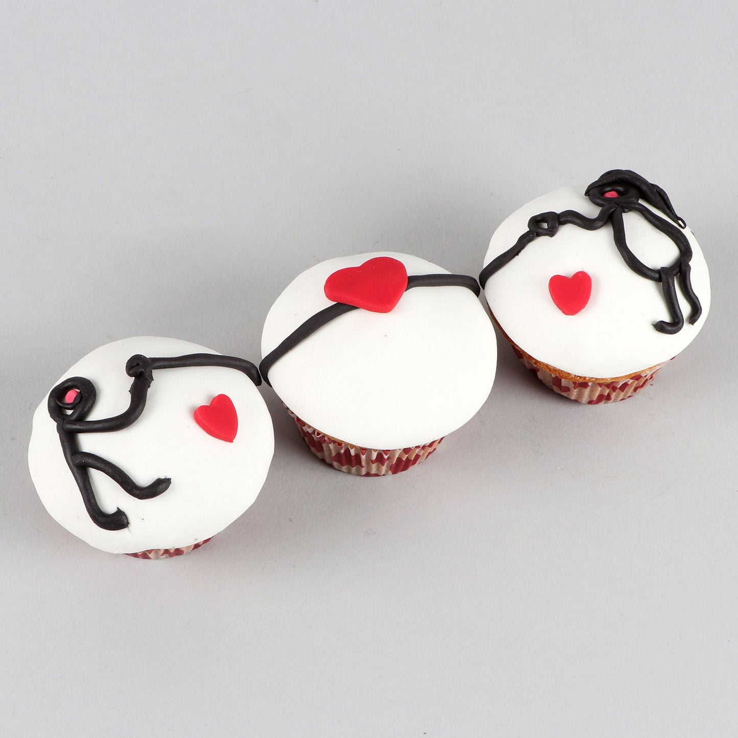 I Love You Fondant Chocolate Cup Cakes
