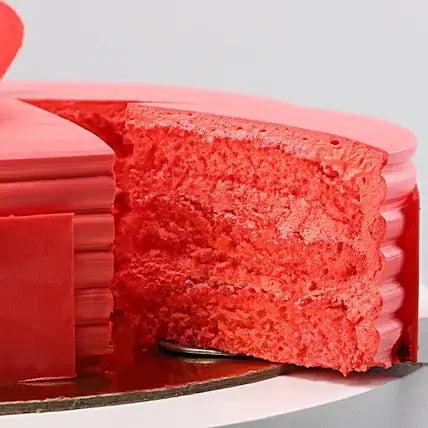 Hearty Strawberry Cake