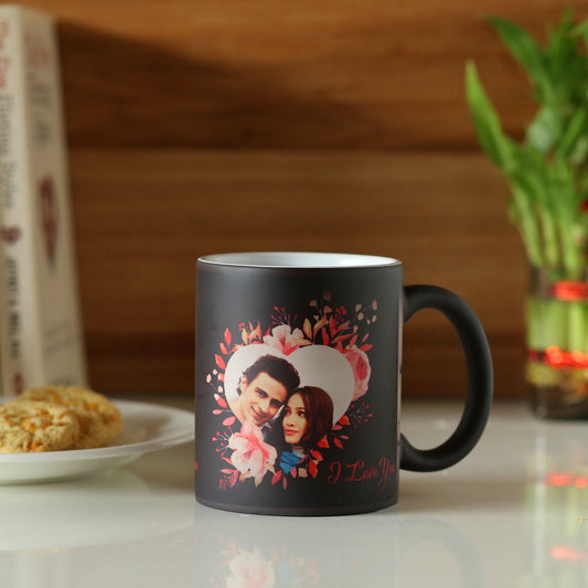 https://cdn.shopify.com/s/files/1/0911/8544/7211/files/in-love-personalised-mug_1.jpg