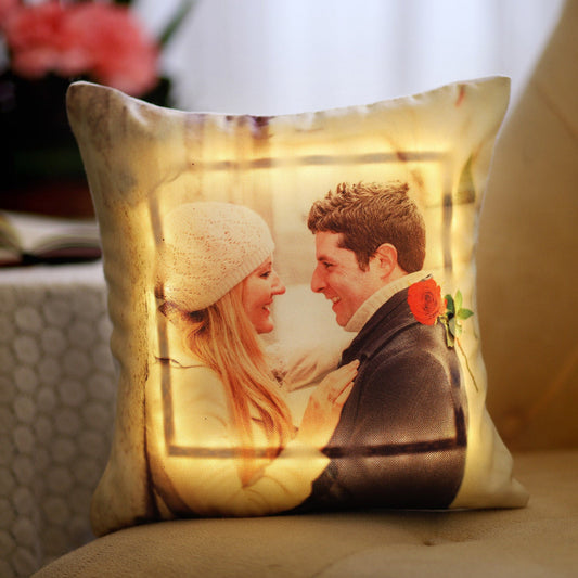 https://cdn.shopify.com/s/files/1/0911/8544/7211/files/led-picture-cushion-for-couple_1.jpg