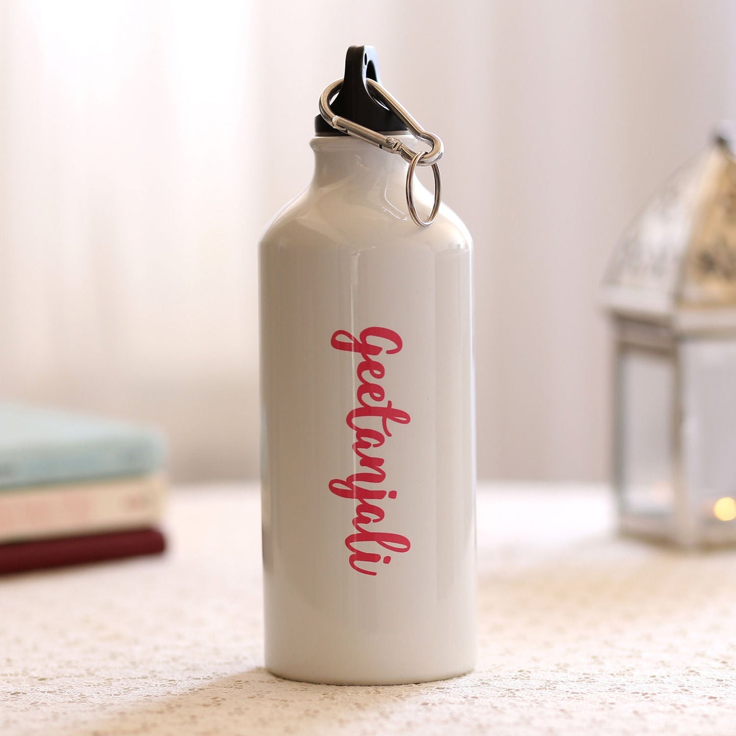 https://cdn.shopify.com/s/files/1/0911/8544/7211/files/personalised-name-bottle-for-her_1.jpg