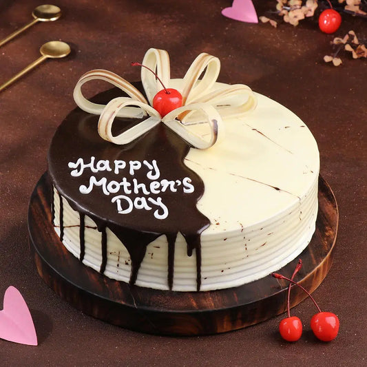 Vanilla Chocolate Cake For Mom