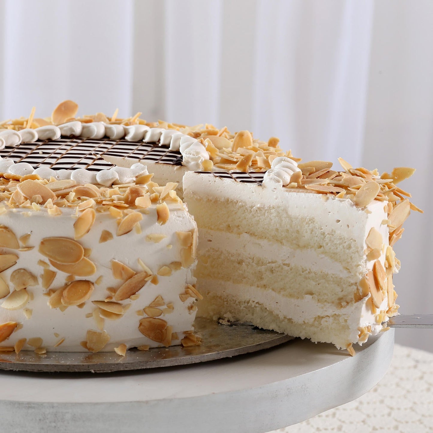 Classic Almond Cake