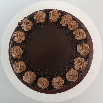 Cream Drop Chocolate Cake