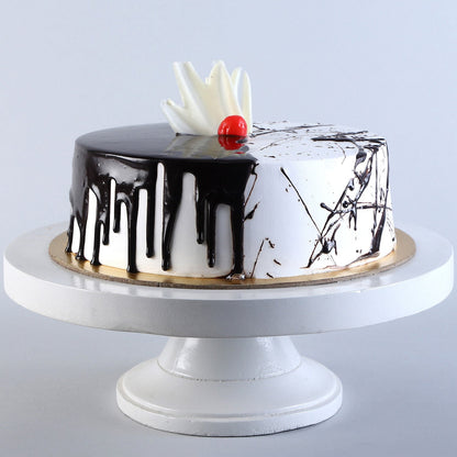 Creamy Drip Black Forest Cake