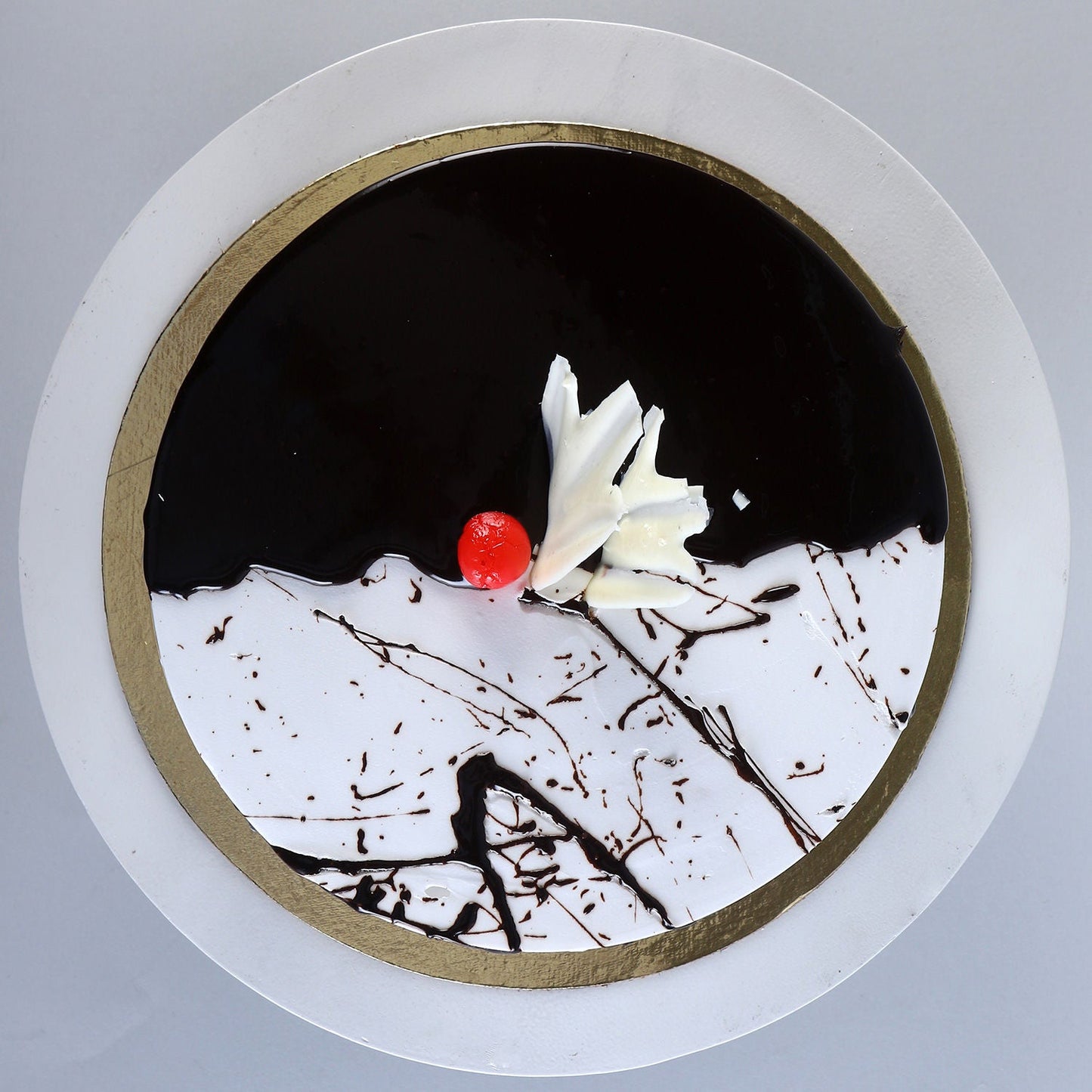 Creamy Drip Black Forest Cake