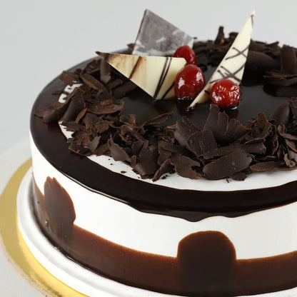 Delectable Black Forest Cream Cake