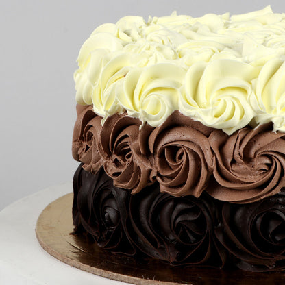 Flowery Bunch Truffle Cream Cake