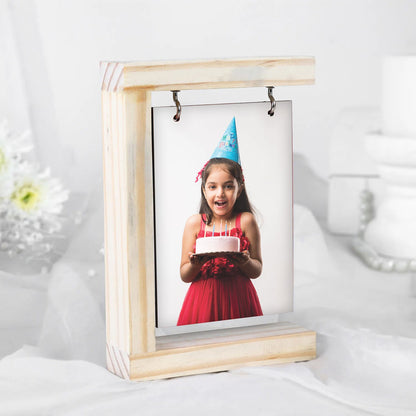 https://cdn.shopify.com/s/files/1/0911/8544/7211/files/personalised-hanging-photo-frame_1.jpg
