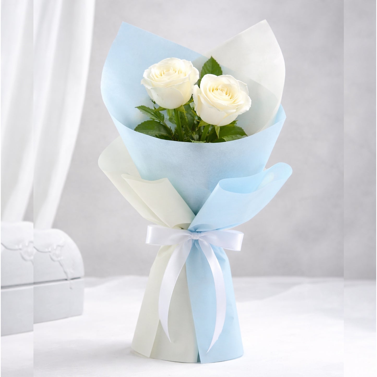 Elegant bouquet Of white rose